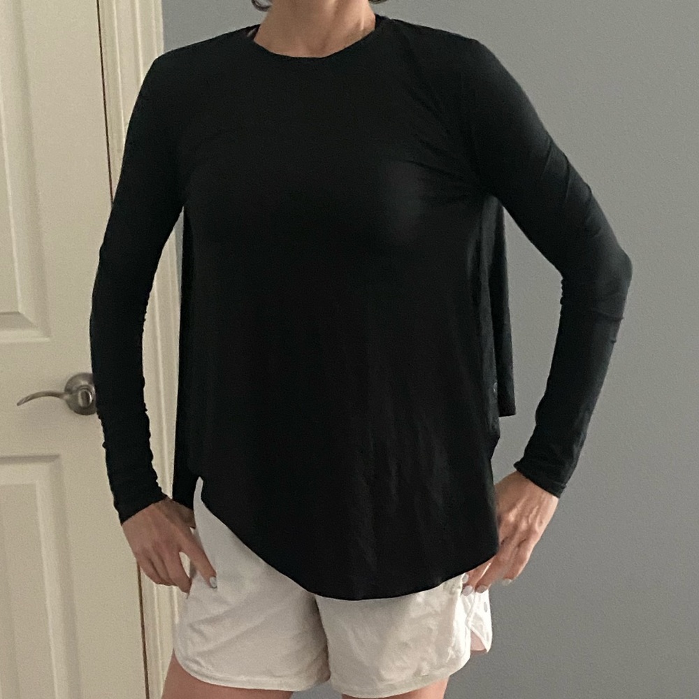 Lululemon black  long sleeved top size 2